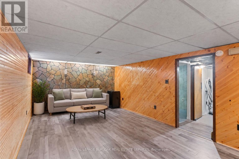 43 - 151 GATESHEAD CRESCENT, Hamilton (Stoney Creek), Ontario, L8G3W1