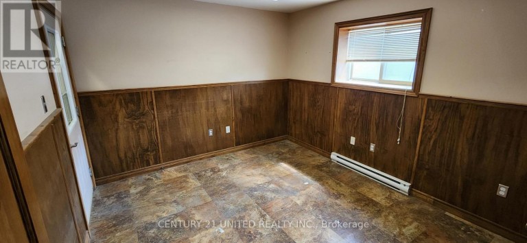 1 - 680 THE PARKWAY, Peterborough (Otonabee Ward 1), Ontario, K9J6W3