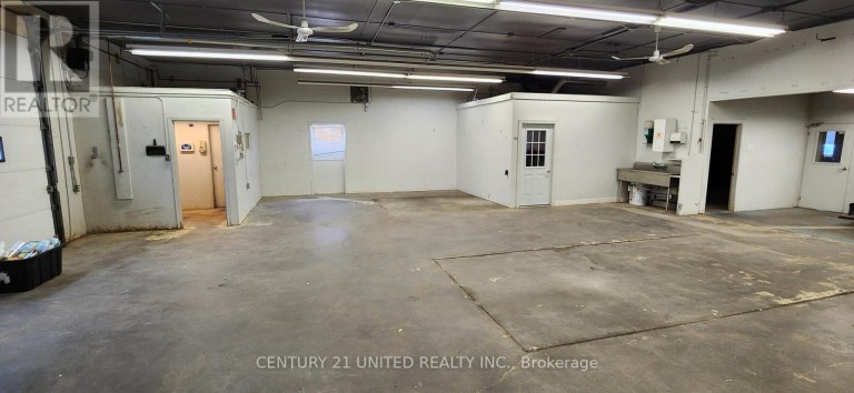 1 - 680 THE PARKWAY, Peterborough (Otonabee Ward 1), Ontario, K9J6W3