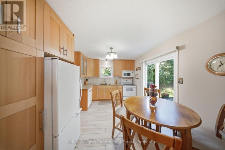 216 GALLAGHER STREET, Peterborough (Northcrest Ward 5), Ontario, K9H5P5