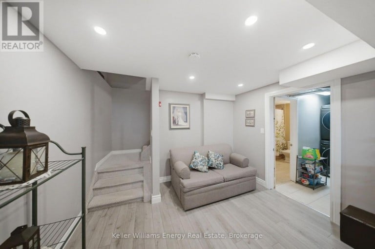 216 GALLAGHER STREET, Peterborough (Northcrest Ward 5), Ontario, K9H5P5