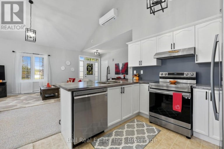 303 - 1055 BIRCHWOOD TRAIL, Cobourg, Ontario, K9A5Y1