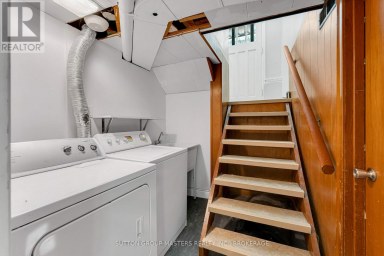 187 WILLINGDON AVENUE, Kingston (Central City East) Ontario