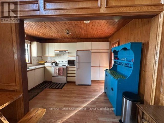 20 SNAKE ISLAND E, Georgina Islands (Snake Island), Ontario, L4P0M2