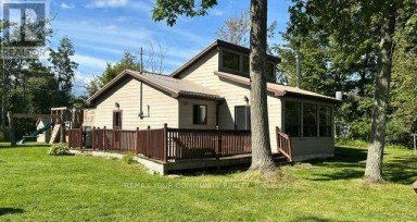 20 SNAKE ISLAND E Georgina Islands (Snake Island) Ontario photo 2