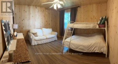 20 SNAKE ISLAND E Georgina Islands (Snake Island) Ontario photo 22