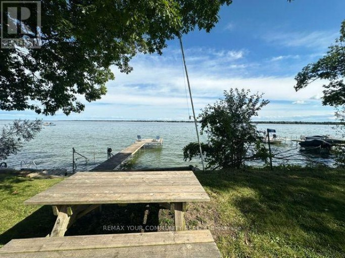 20 SNAKE ISLAND E, Georgina Islands (Snake Island), Ontario, L4P0M2