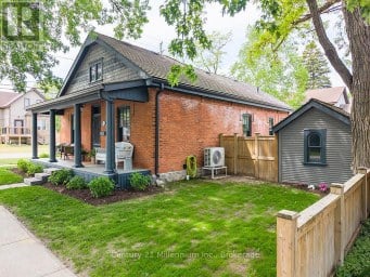 350 BIRCH STREET Collingwood Ontario photo 4