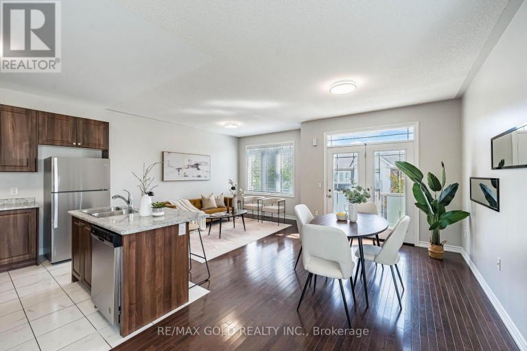 2 COSBURY LANE, Caledon, Ontario, L7C4H2