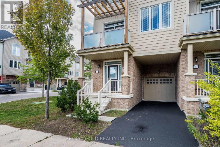 2 COSBURY LANE, Caledon, Ontario, L7C4H2