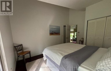 27 RIVERSIDE DRIVE, Kingston (Kingston East (Incl CFB Kingston)) Ontario