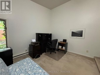 27 RIVERSIDE DRIVE, Kingston (Kingston East (Incl CFB Kingston)) Ontario