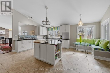 27 RIVERSIDE DRIVE, Kingston (Kingston East (Incl CFB Kingston)) Ontario