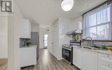 130 STIRTON STREET Hamilton (Gibson) Ontario photo 7