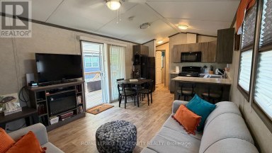 319 ROCKVIEW Selwyn Ontario photo 10