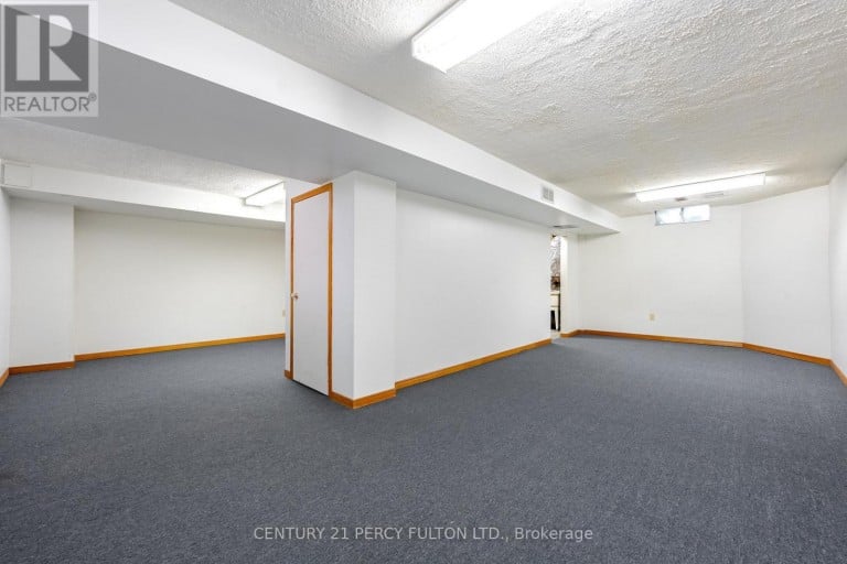 2 PENNYBROOK LANE, Toronto (Agincourt South-Malvern West), Ontario, M1S4X1