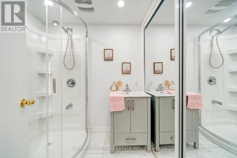 68 MCGONIGAL LANE, Ajax (Central), Ontario, L1T4G9