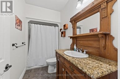 3994 HOWES ROAD, Kingston (City North Of 401) Ontario