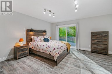 3914 ROSEMARY LANE Innisfil Ontario photo 16