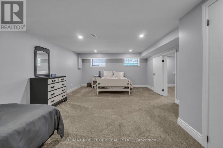 3914 ROSEMARY LANE, Innisfil, Ontario, L9S2L6
