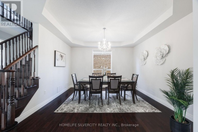 25 VAN HOOF CRESCENT, Brampton (Vales of Castlemore), Ontario, L6P1S7