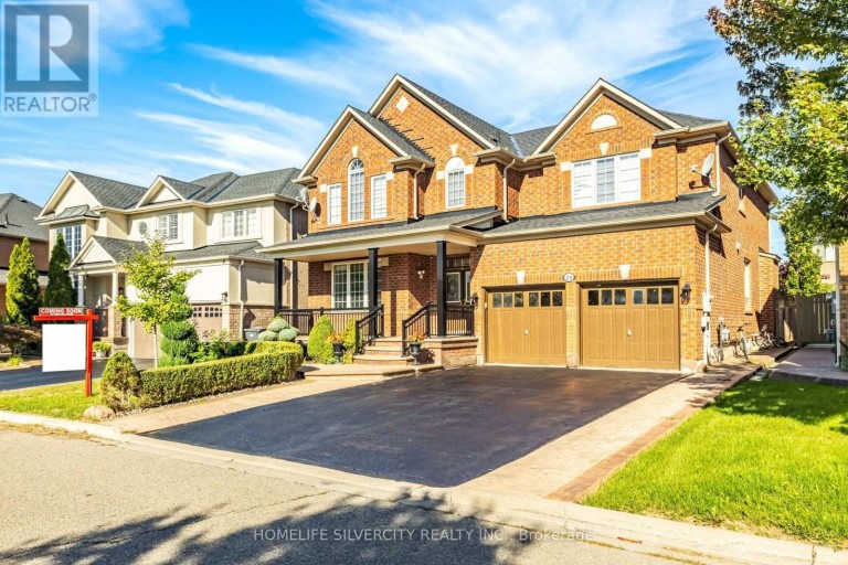 25 VAN HOOF CRESCENT, Brampton (Vales of Castlemore), Ontario, L6P1S7
