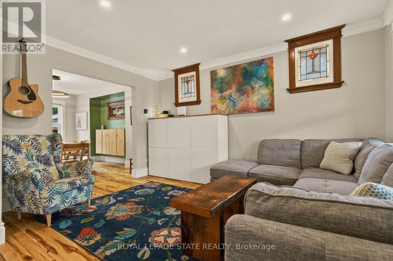 72 GARSIDE AVENUE N, Hamilton (Homeside), Ontario, L8H4W3