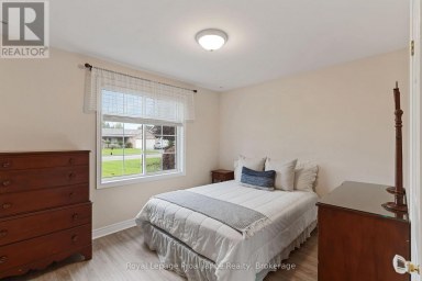 22 STEPHEN STREET Brighton Ontario photo 33