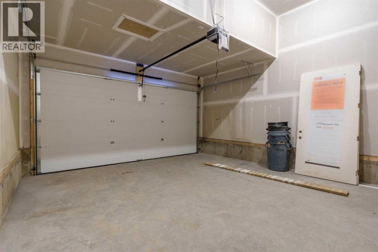 537 Sawgrass Green NW, Airdrie, Alberta, T4B5V2