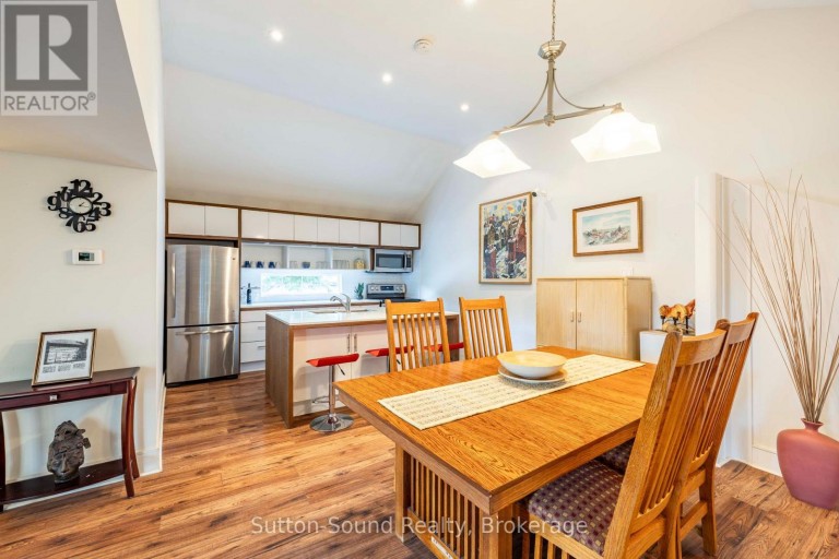 307 FOURTH STREET W, Collingwood, Ontario, L9Y3B2