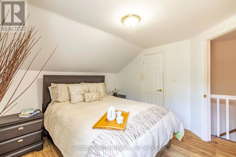 307 FOURTH STREET W, Collingwood, Ontario, L9Y3B2