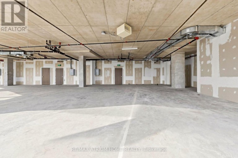 606-611 - 5801 YONGE STREET, Toronto (Newtonbrook East), Ontario, M2M0C2
