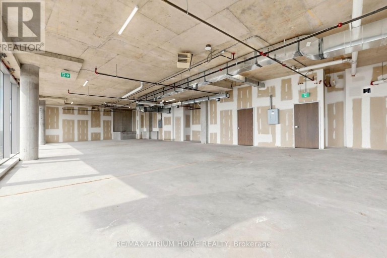 800-810 - 5801 YONGE STREET, Toronto (Newtonbrook East), Ontario, M2M0C2