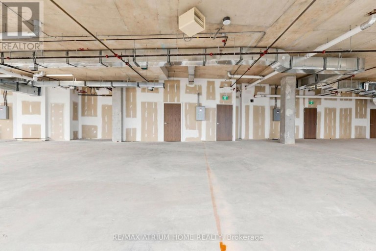 800-810 - 5801 YONGE STREET, Toronto (Newtonbrook East), Ontario, M2M0C2