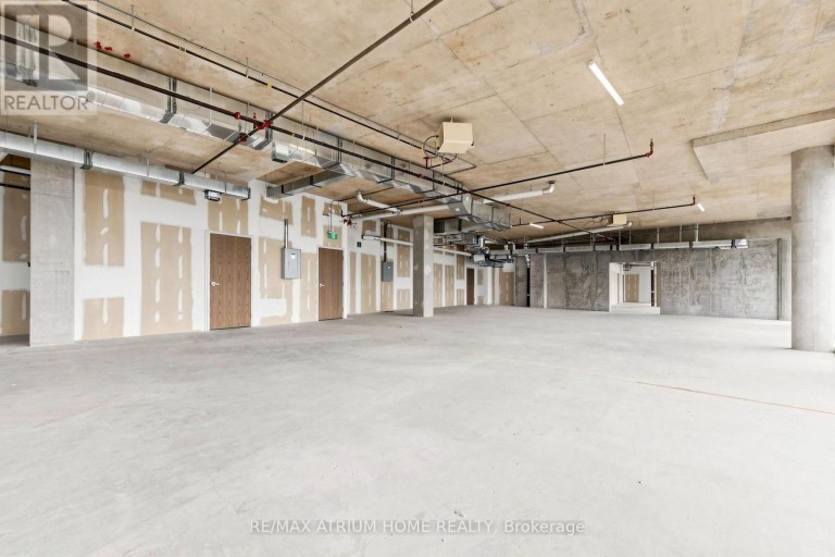 800-810 - 5801 YONGE STREET, Toronto (Newtonbrook East), Ontario, M2M0C2