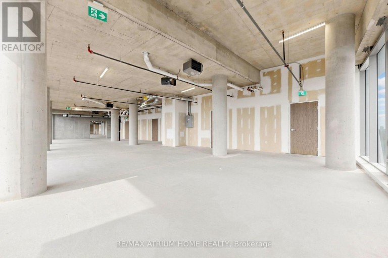 800-810 - 5801 YONGE STREET, Toronto (Newtonbrook East), Ontario, M2M0C2