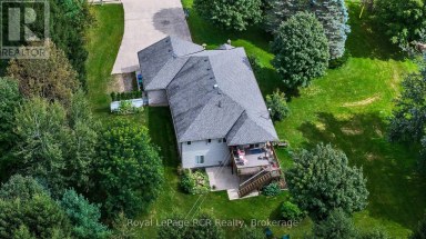 217800 CONCESSION 3 DERBY ROAD Georgian Bluffs Ontario photo 40