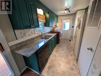 66 LINDEN LANE Innisfil Ontario photo 12