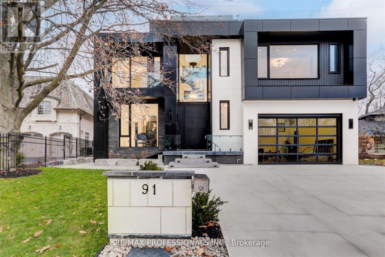 91 VALECREST DRIVE, Toronto (Edenbridge-Humber Valley), Ontario, M9A4P5