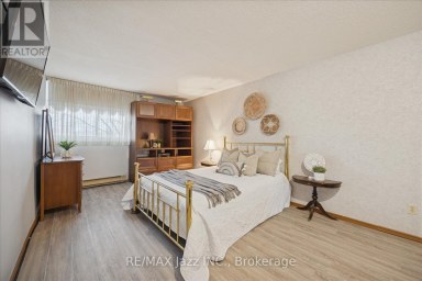 102 - 120 ELGIN STREET W Oshawa (O'Neill) Ontario photo 7