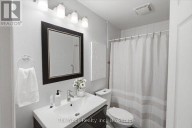 1633 ERINDALE CRESCENT Oshawa (Samac) Ontario photo 22