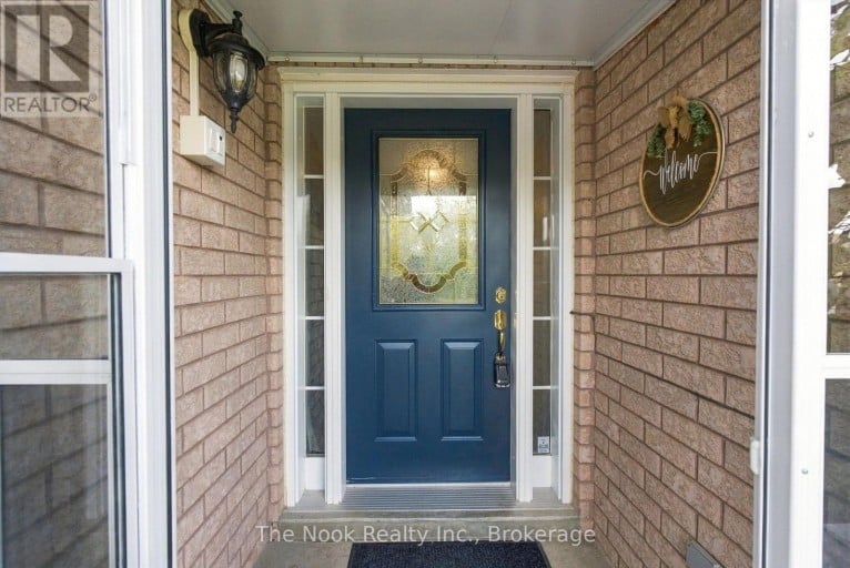 1633 ERINDALE CRESCENT, Oshawa (Samac), Ontario, L1G8A4