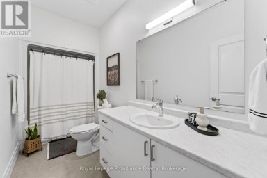 7 GRIFFIN STREET Prince Edward County (Hallowell Ward) Ontario photo 17