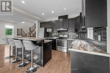1397 WATERSIDE WAY, Kingston (Kingston East (Incl Barret Crt)) Ontario