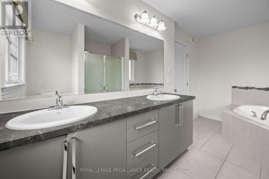 1397 WATERSIDE WAY, Kingston (Kingston East (Incl Barret Crt)) Ontario