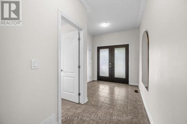 1397 WATERSIDE WAY, Kingston (Kingston East (Incl Barret Crt)) Ontario