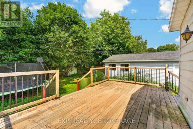 650 HILLSIDE DRIVE Gananoque Ontario photo 17