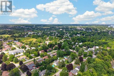650 HILLSIDE DRIVE Gananoque Ontario photo 25
