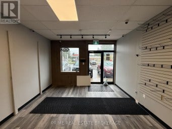 UNIT 2 - 22542 ADELAIDE ROAD Strathroy-Caradoc (Mount Brydges) Ontario photo 5