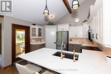 401 BARRIE DRIVE Thunder Bay Ontario photo 21